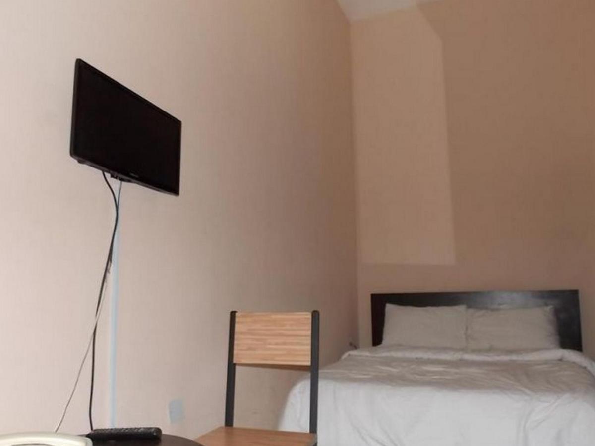 Room In Lodge - Ambience Hotels Abujahome For Leisure And Business Travellers Экстерьер фото
